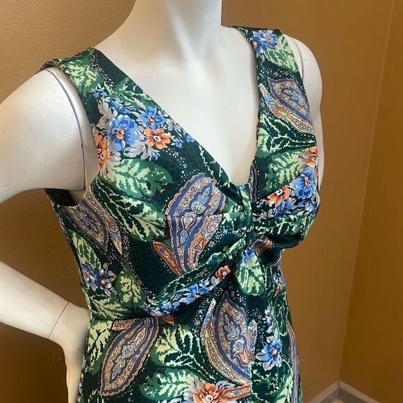 Hand made dress approximately size 8 floor length - Picture 2 of 14